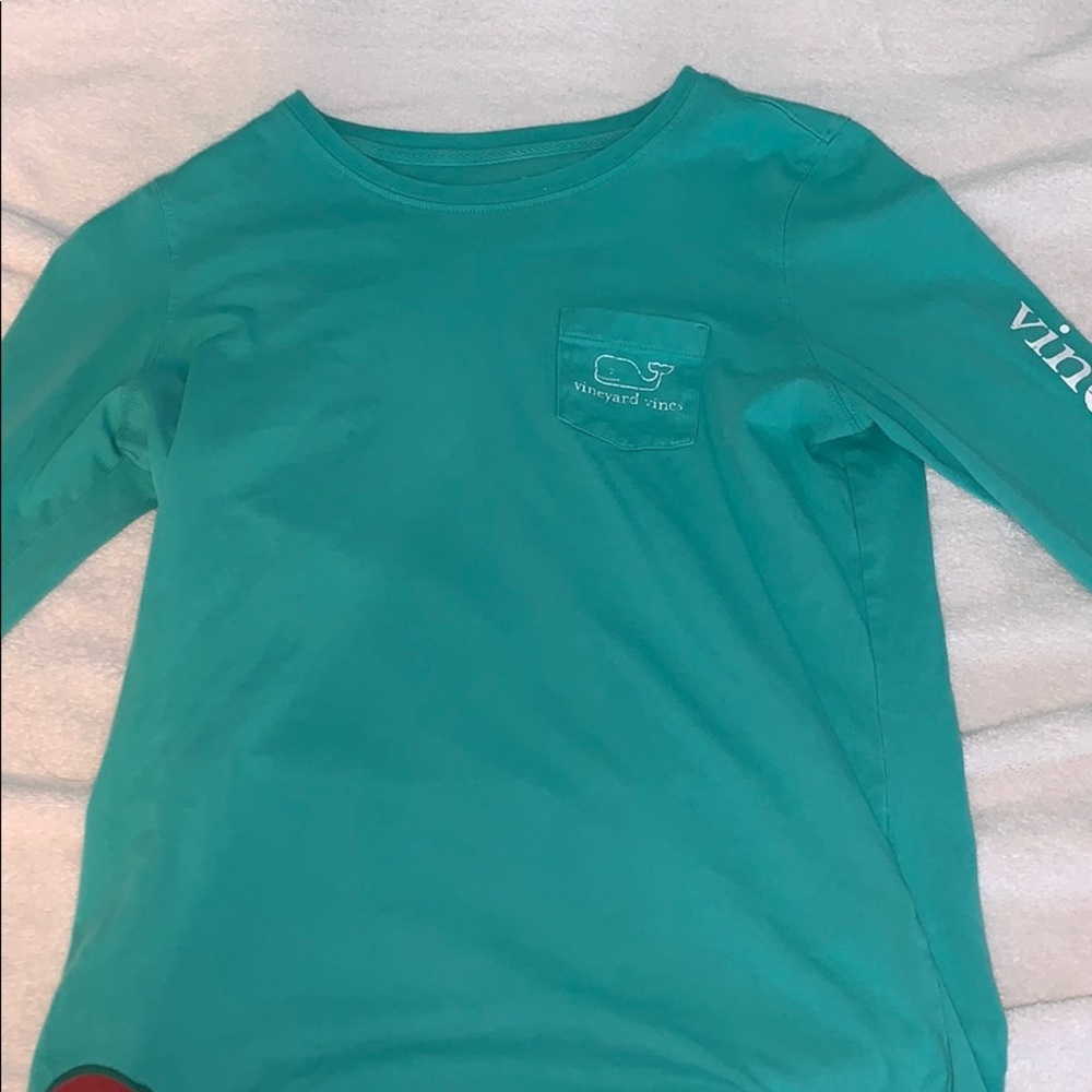 Vineyard Vines tee